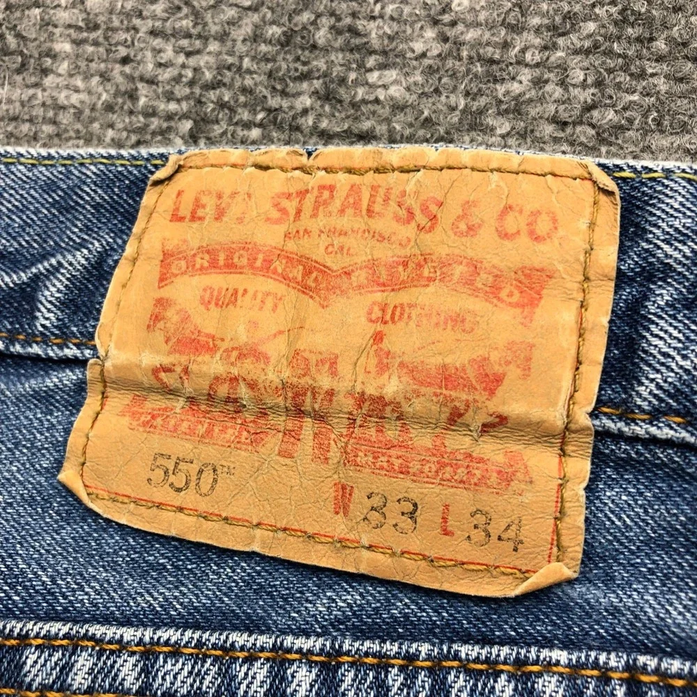 Levis 550 Relaxed Fit Jeans Mens 33x34 Medium Wash Blue Denim 00550-4891